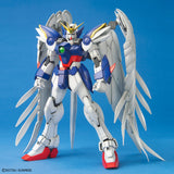 MG 1/100 Wing Gundam Zero Custom Model Kit (Pre Orden)